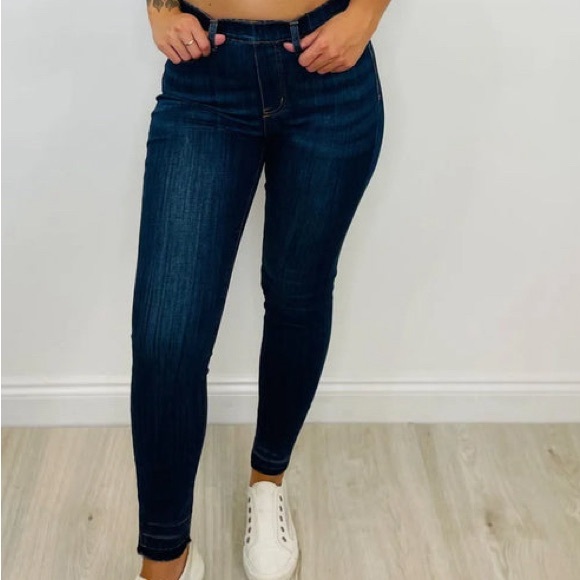 NWoT Judy Pull-On Skinny Denim Jeans size 13/31 - Picture 4 of 4